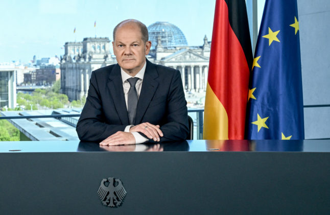 German Chancellor Olaf Scholz (SPD) delivers a televised address to the nation on the war in Ukraine.