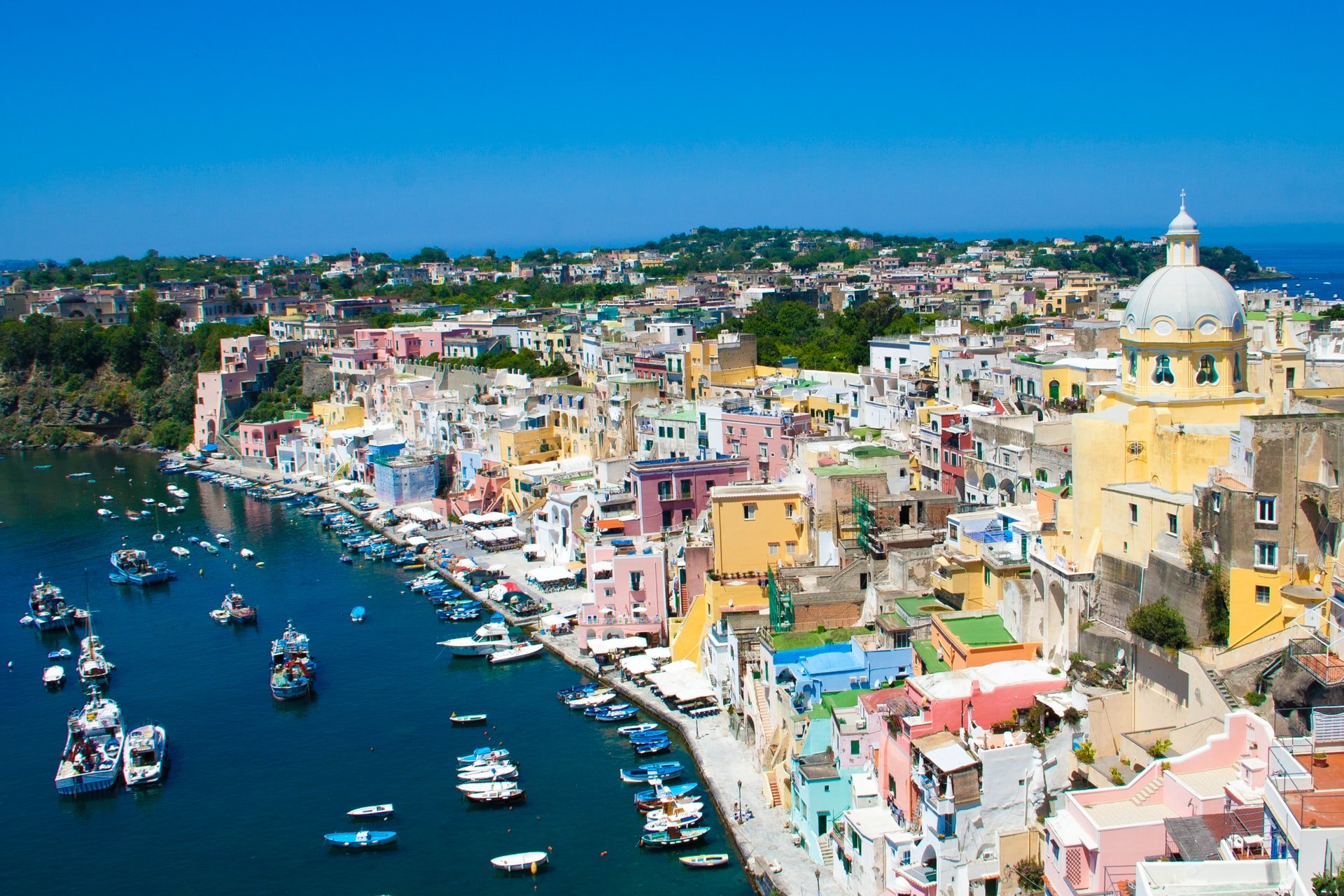 Sepuluh cara untuk menghemat uang dalam perjalanan Anda ke Italia musim panas ini