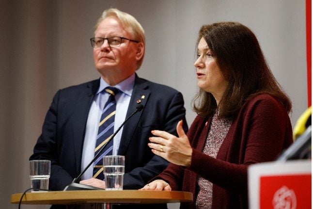 Sweden’s defence minister: Nato decision to be taken today