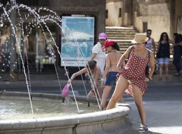 Spain roasts in worst June heatwave in 20 years