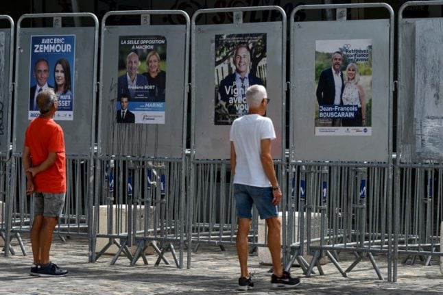PODCAST: Why don’t the French seem to care about the crucial parliamentary elections?