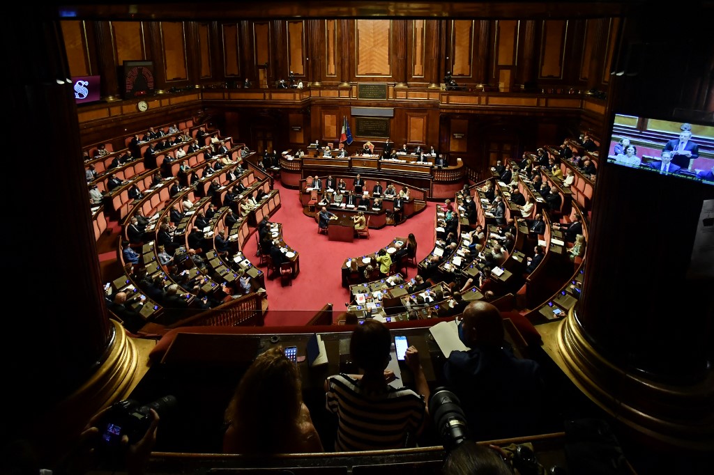 Akankah perpecahan Gerakan Bintang Lima Italia melemparkan pemerintah ke dalam krisis?