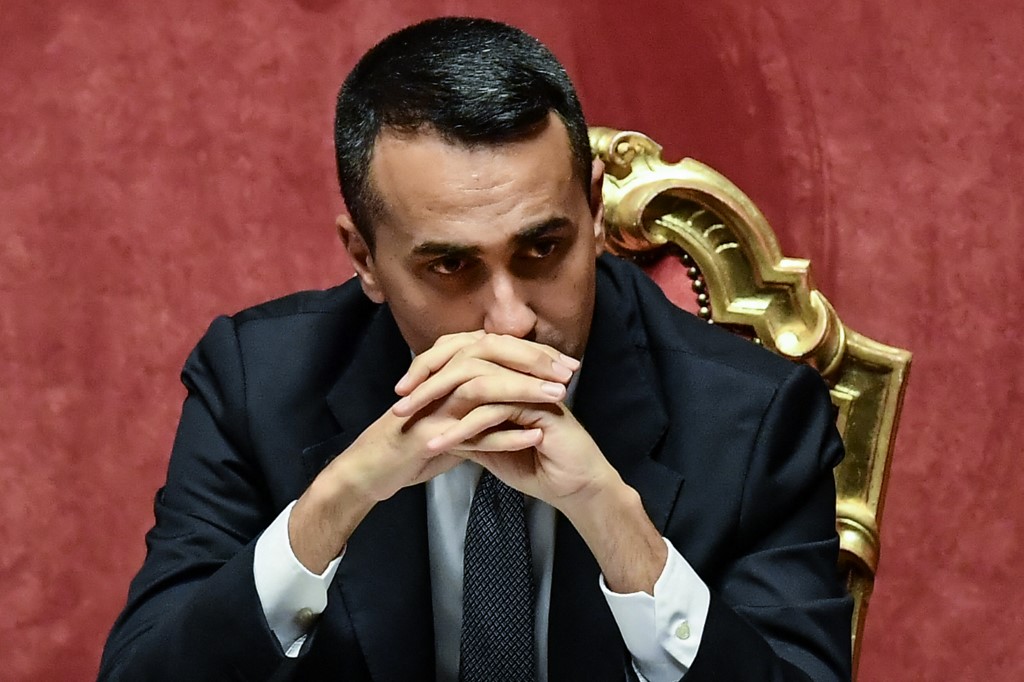 Pemerintah Italia diguncang oleh perpecahan partai Bintang Lima