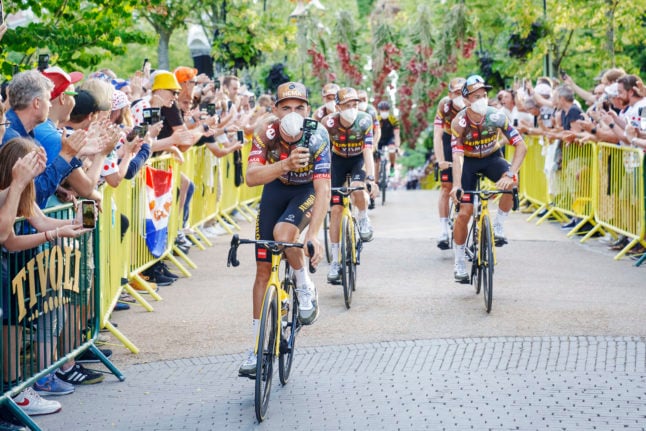 Tour de France gets rapturous Danish reception in Copenhagen
