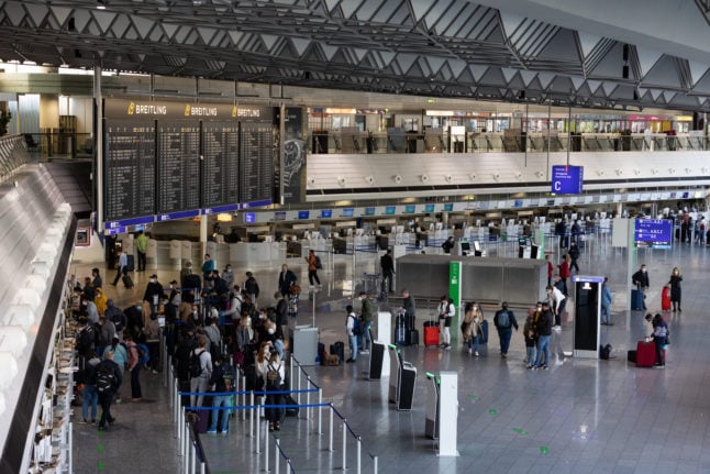 Passengers face disruption due to German air traffic control problems