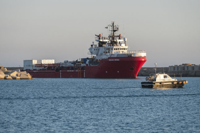 Over 1,000 migrants rescued off Italian coastline arrive in Sicily