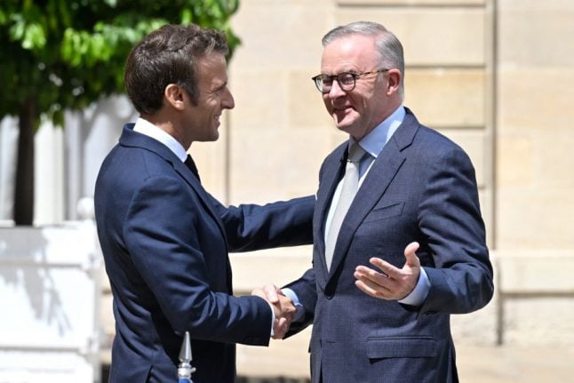 Australian PM welcomes 'new start' in relations with France