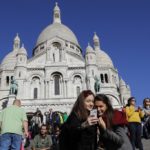 ‘Big spenders’ – Paris tourism bosses welcome return of American tourists
