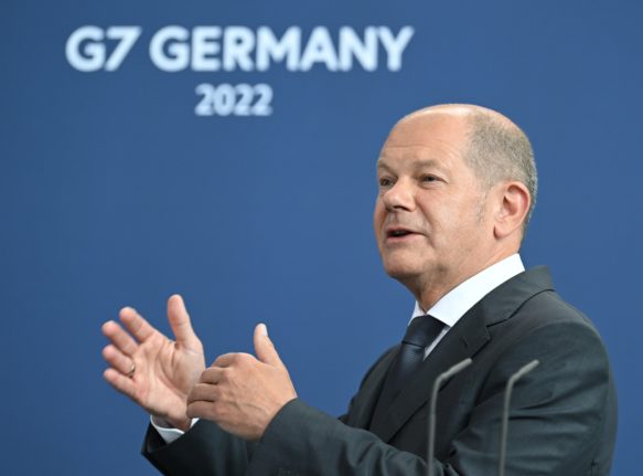 Chancellor Olaf Scholz speaks about the energy situation in Germany.