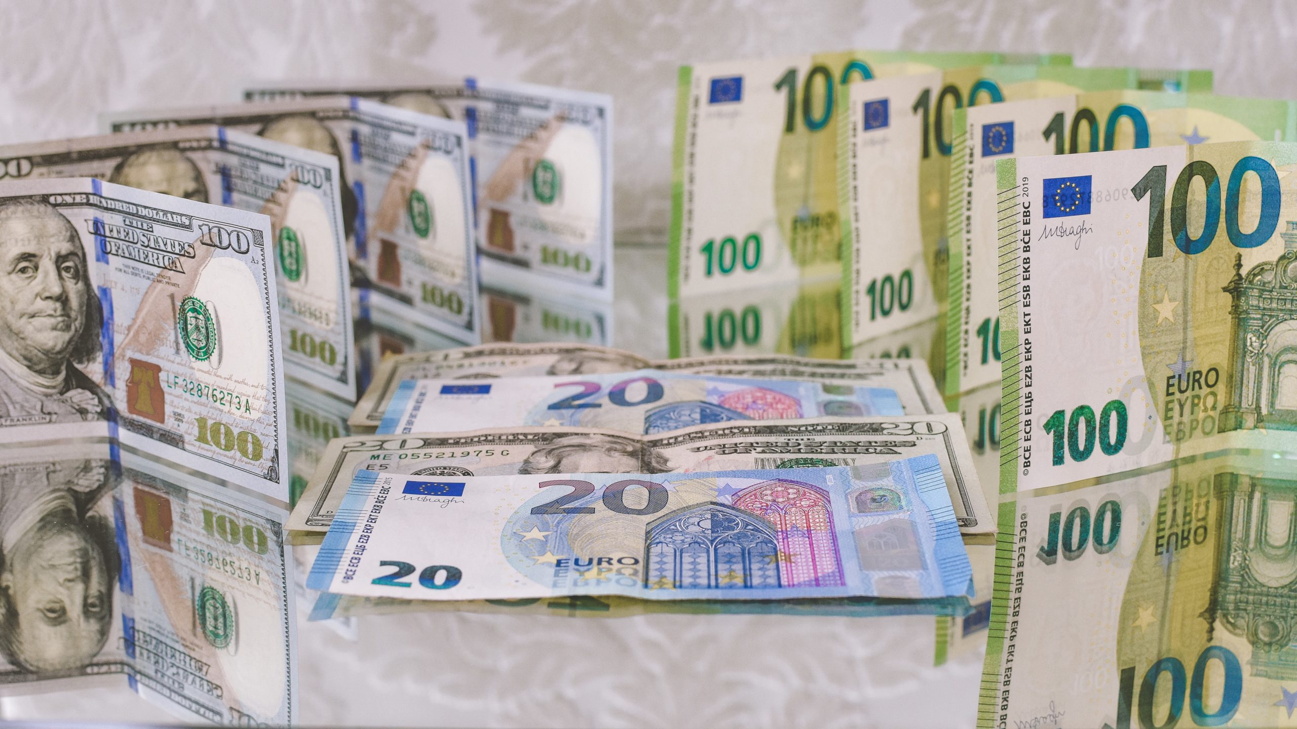 What The Dollar euro Exchange Rate Means For Americans In Europe The 