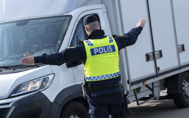 EXPLAINED: Why does Sweden want to give police powers to seize foreigners' ID?