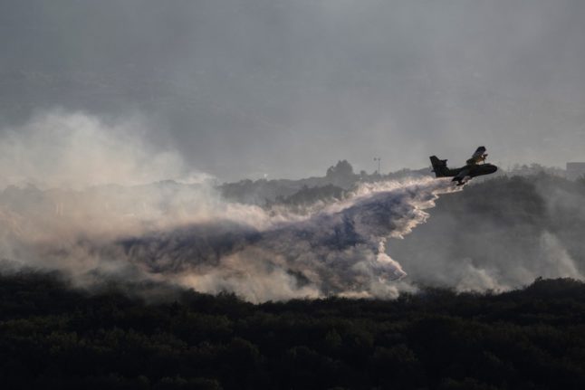 3,000 people evacuated as more wildfires break out in France