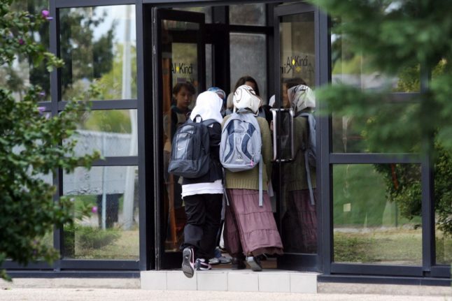 UN committee slams France over school rule on Muslim headscarf