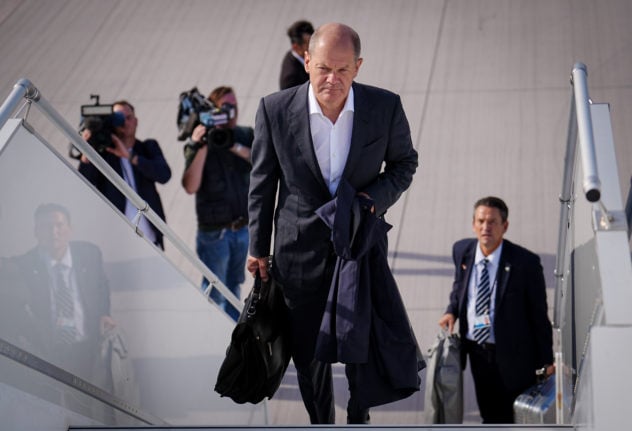German Chancellor Olaf Scholz (SPD) arrives at the BER Berlin-Brandenburg Airport for the flight to Canada on Monday. P