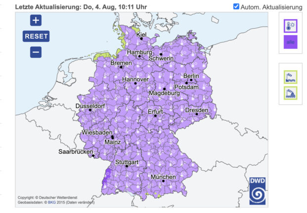 A map of Germany showing heat warnings in purple.