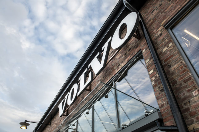Volvo plans new electric battery plant in Sweden
