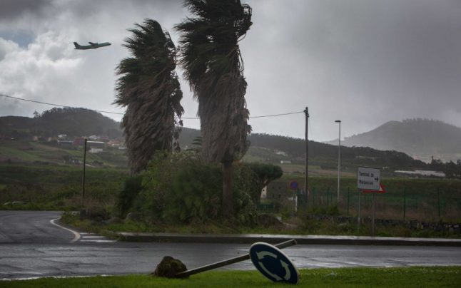 640 flights cancelled as storm Hermine hits Spain’s Canary Islands