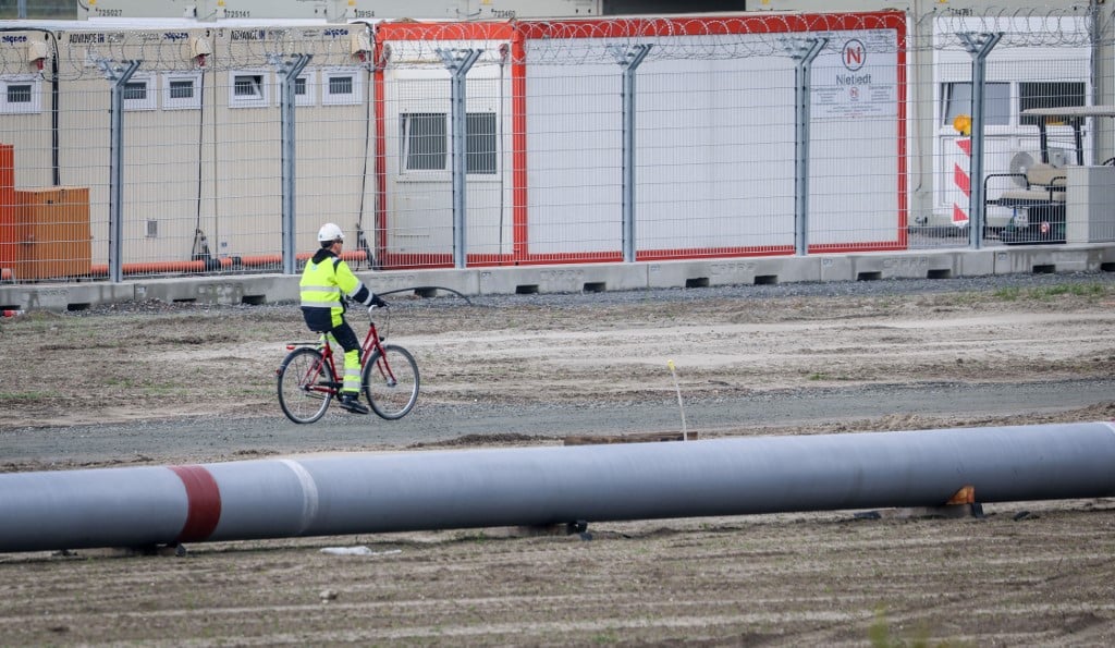landside construction site of the LNG terminal in wilhelmshaven