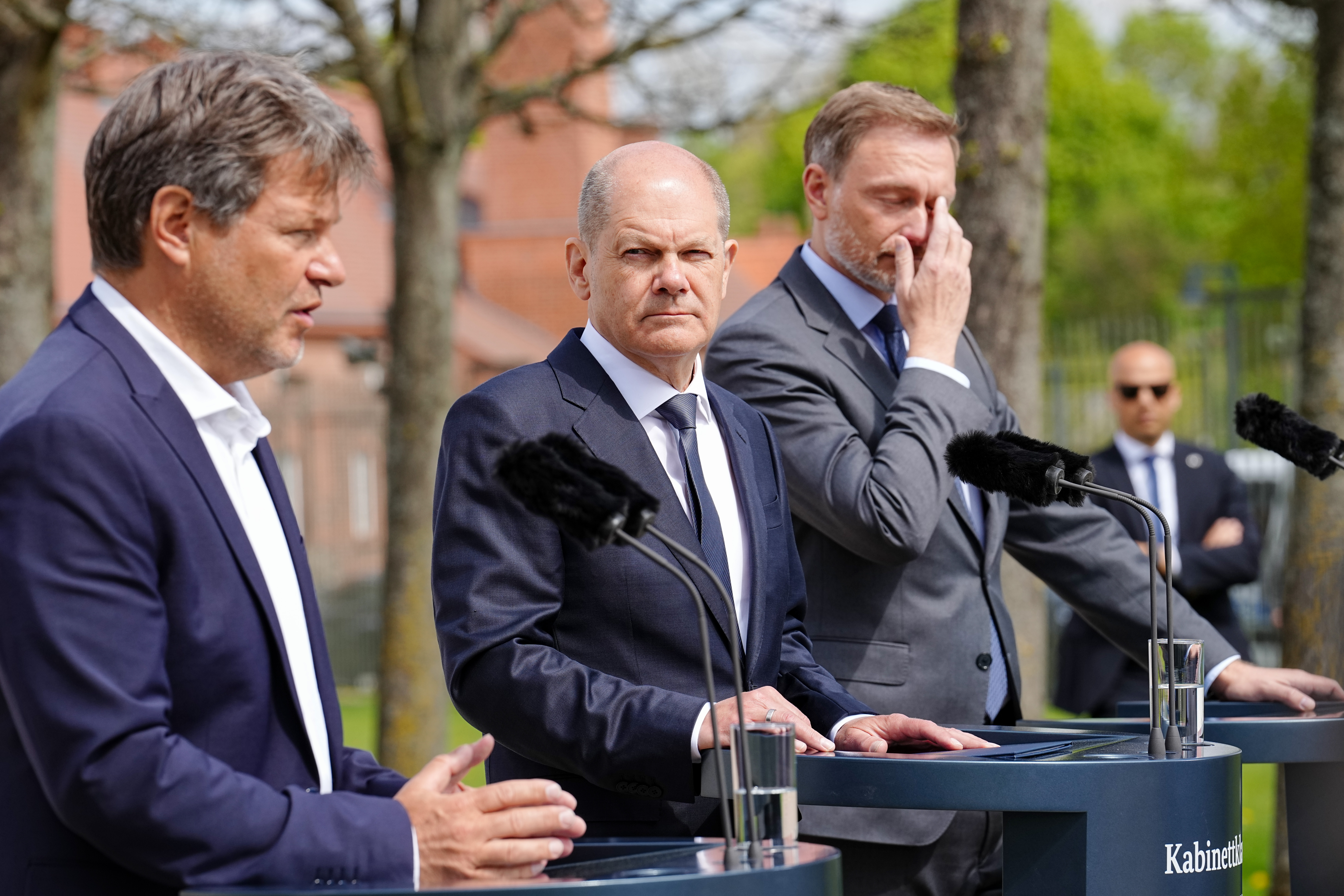 Economic and Climate Minister Robert Habeck, Chancellor Olaf Scholz and Finance Minister Christian Lindner during a press conference earlier in 2022.
