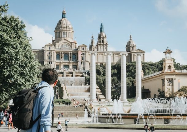 how much does it cost to live in Barcelona