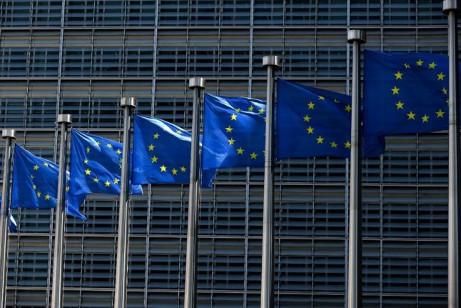 Foreigners officially resident in Europe not affected by new EES passport rules, EU Commission confirms