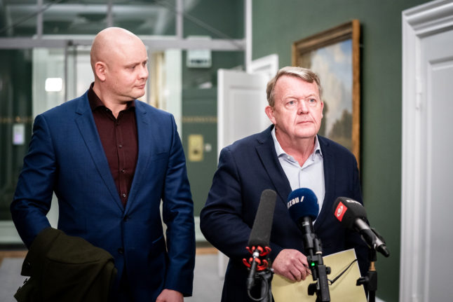 Danish government: Rasmussen backs coalition with traditional rivals