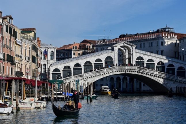 A view of Venice's Rialto bridge