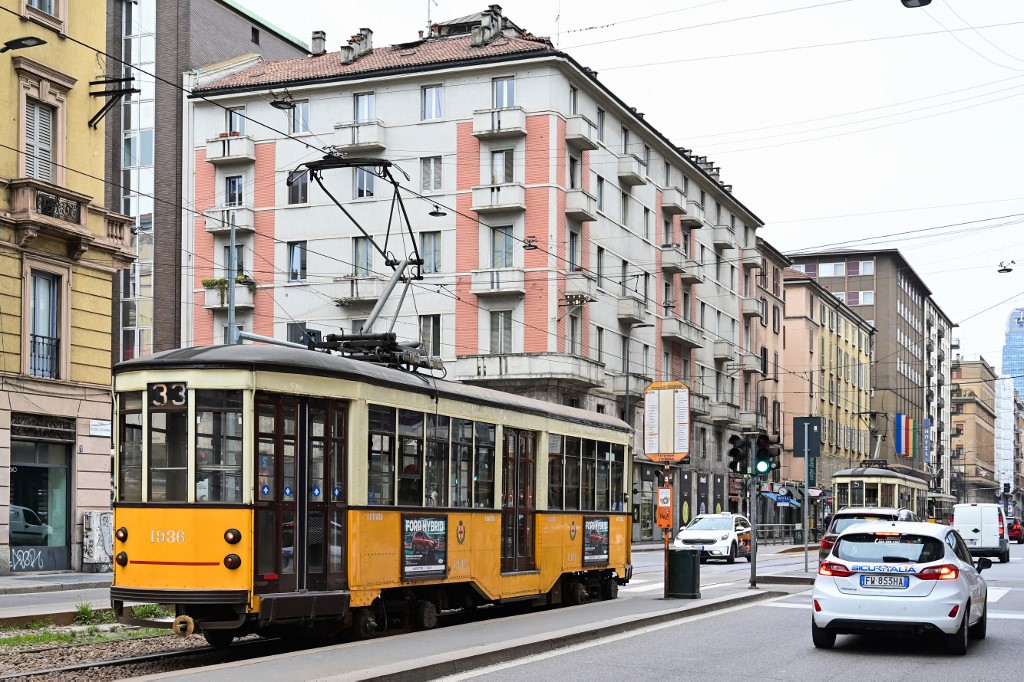 Transport hit in 11 regions as Italy's strikes intensify on Friday