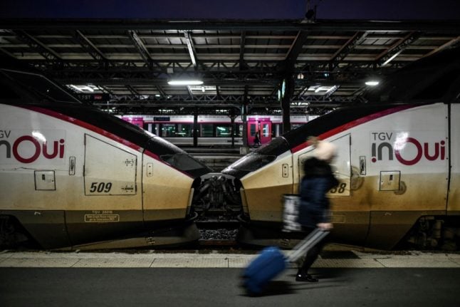 French train strike leaves many thousands stranded for Christmas