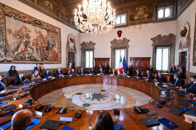 Meloni's cabinet gathered in Palazzo Chigi