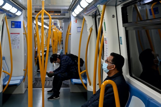 Spanish government announces end to face mask rule on public transport