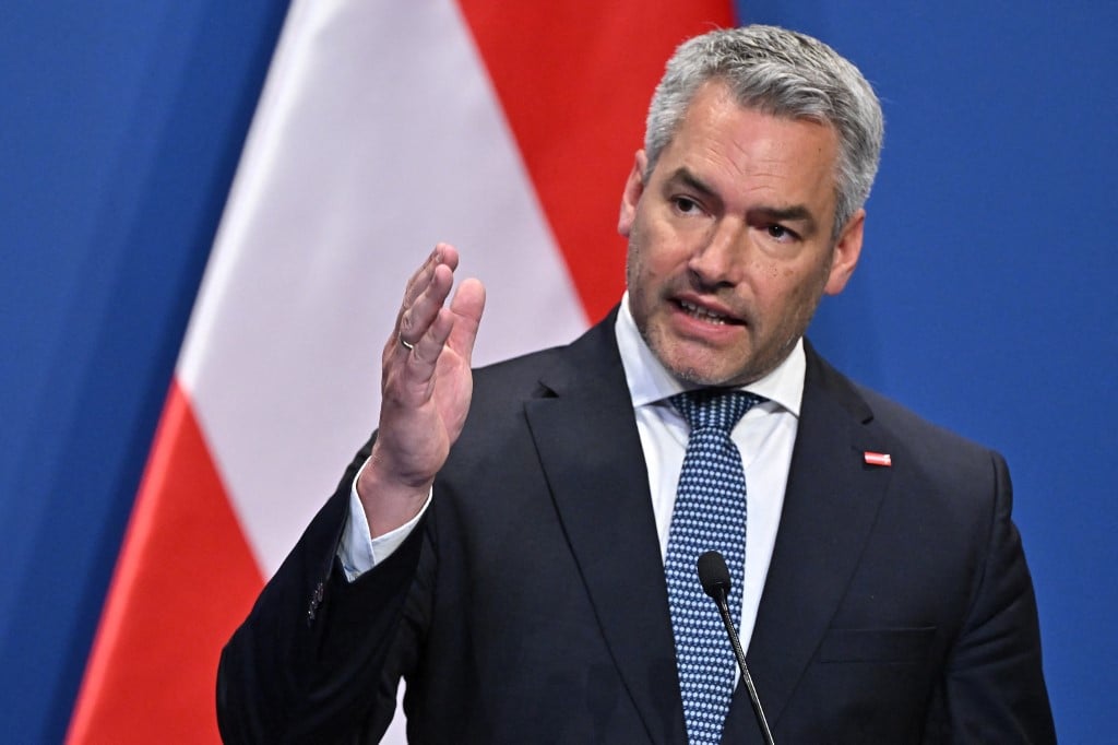 Austrian Chancellor Karl Nehammer is leader of the ÖVP.
