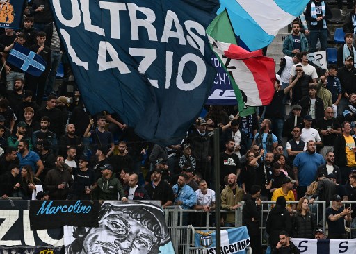 Napoli blast hooligans after brawling fans cause motorway chaos