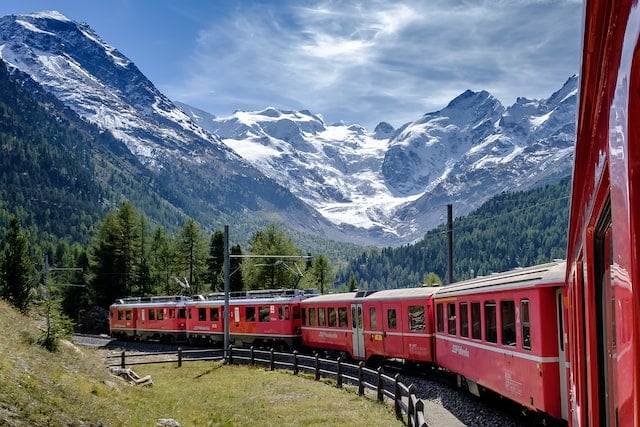 A Swiss train at the Montebello Kurve heading to Pontresina, Switzerland.