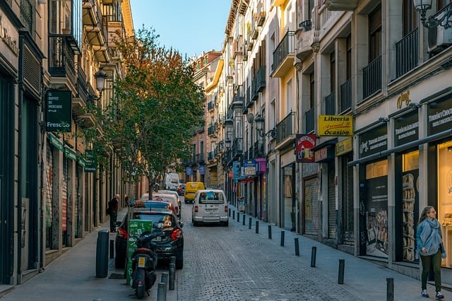 PANDUAN: Cara mendapatkan stiker emisi untuk mobil Anda di Spanyol
