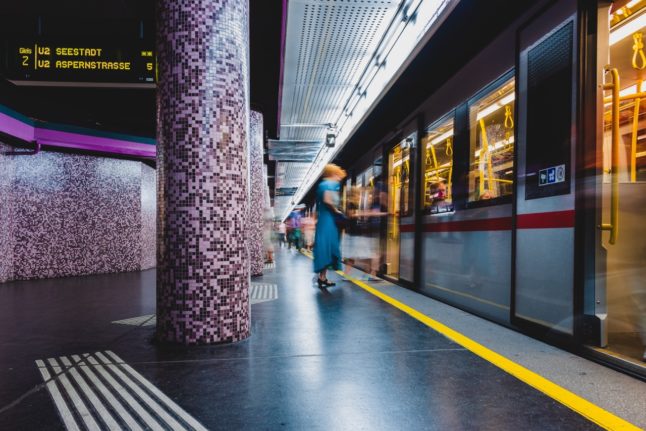 Vienna’s U2 metro line hit by one year delay