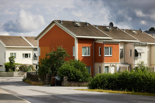 Swedish property prices down 17 percent since last spring