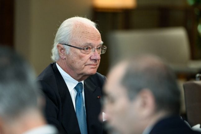 Sweden’s King Carl XVI Gustaf says comments 'not a criticism of female succession' 