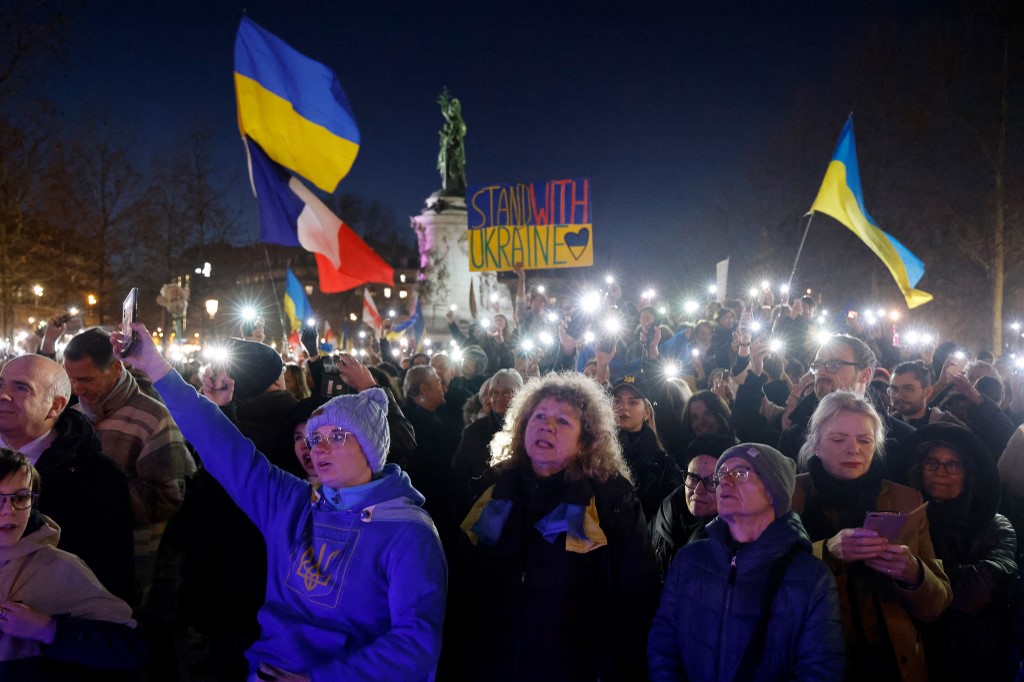 Paris rally Ukraine