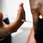 French health authority recommends autumn Covid vaccine campaign