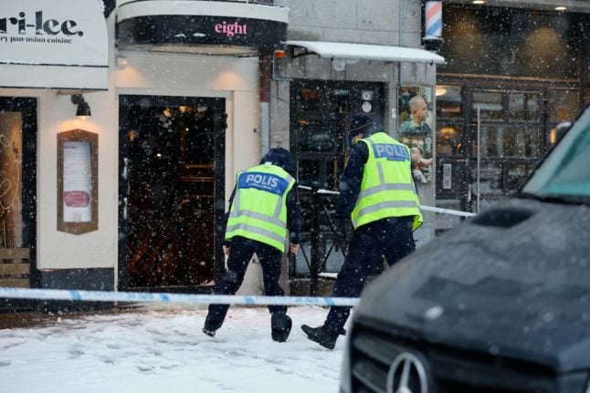 Blast outside nightclub in central Gothenburg