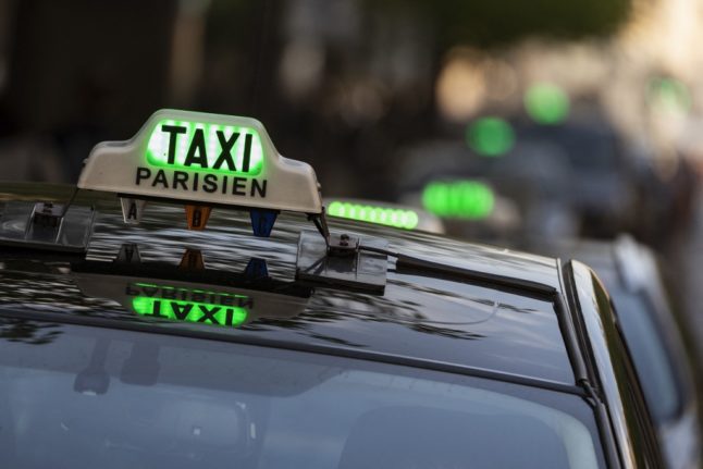 Reader Question: Can I take a taxi during a French strike?