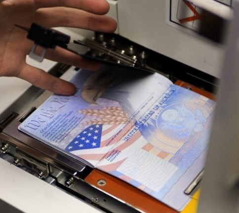 A new blank US passport being created in 2007