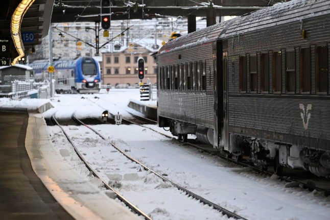 When will train tickets for Easter go on sale in Sweden?