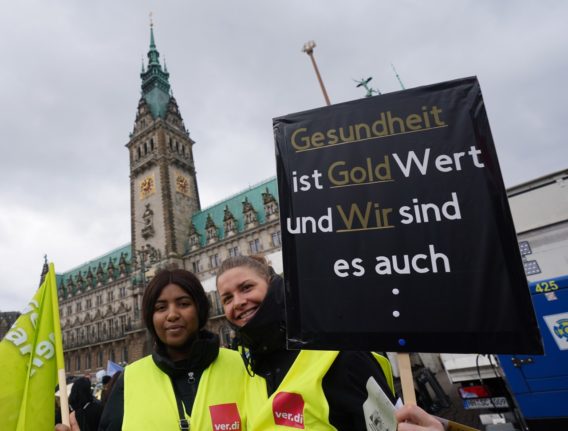 How strikes in Hamburg are affecting flights and public services