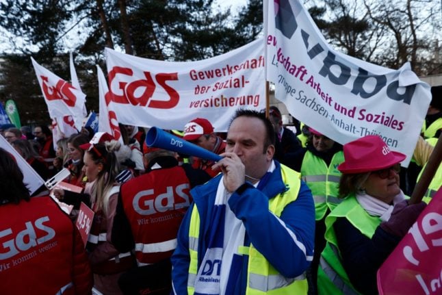 Workers Verdi strike Potsdam