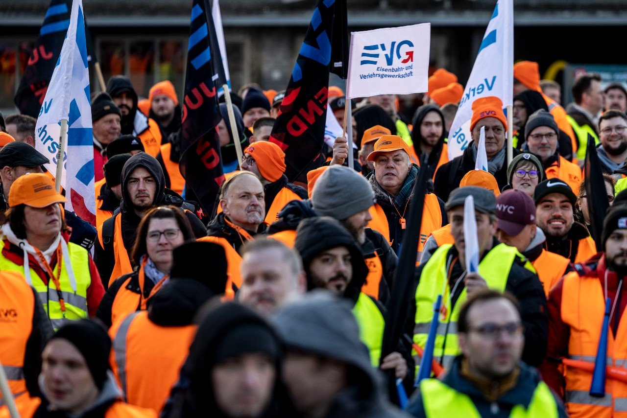 EVG strike demo Duisburg