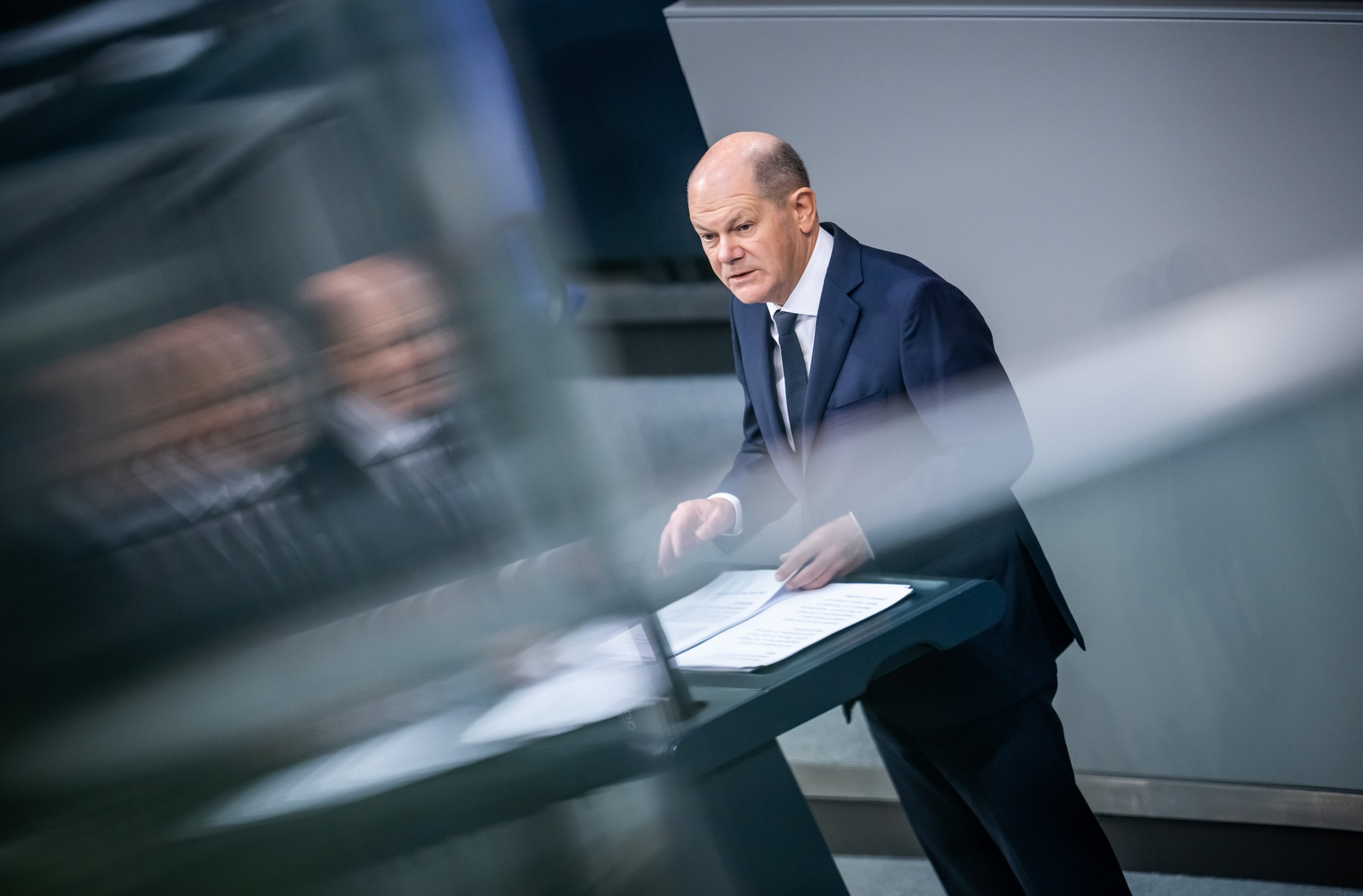 Photo of Chancellor Scholz pledges to ramp up weapons production for Ukraine