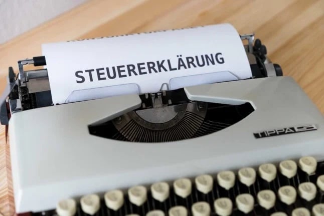 Typewriter with German tax return