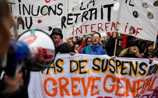 Pension protests in France
